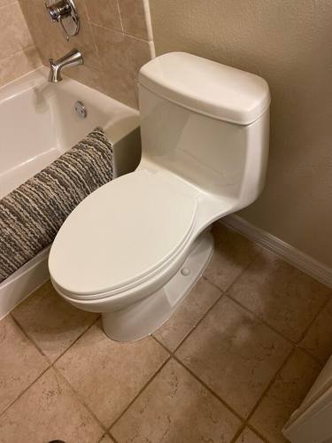 Toilet Replacement in Valrico, FL by Bay Pro Plumbing