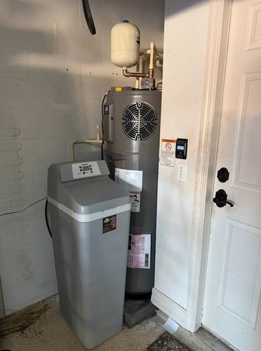 Hybrid Water Heater & Water Softener in Sun City Center, FL by Bay Pro Plumbing